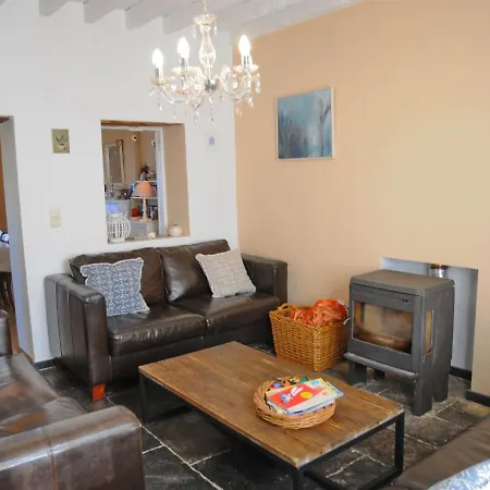 Pleasant Fermette With Outdoor Swimming Pool, Near Durbuy *